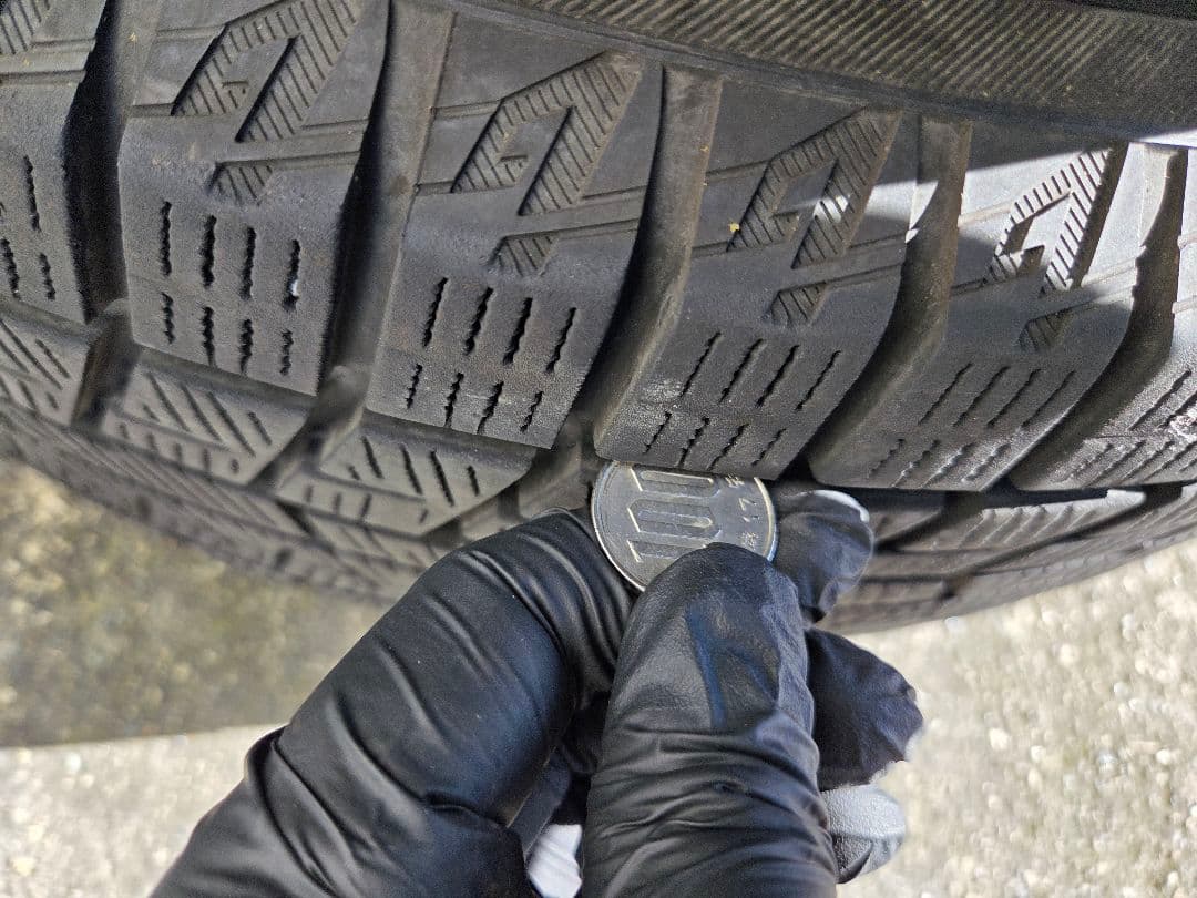 スタッドレス　iceGUARD 6　2023年39週　 4本 175/65R15