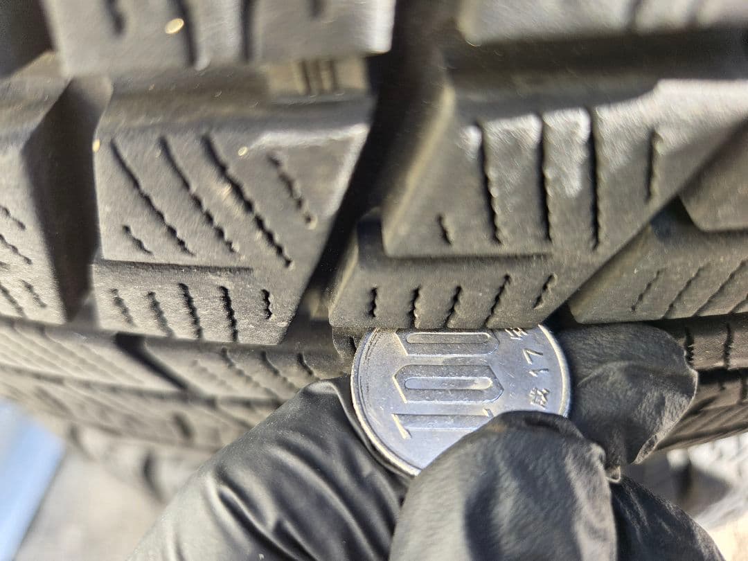 スタッドレス　iceGUARD 6　2023年39週　 4本 175/65R15