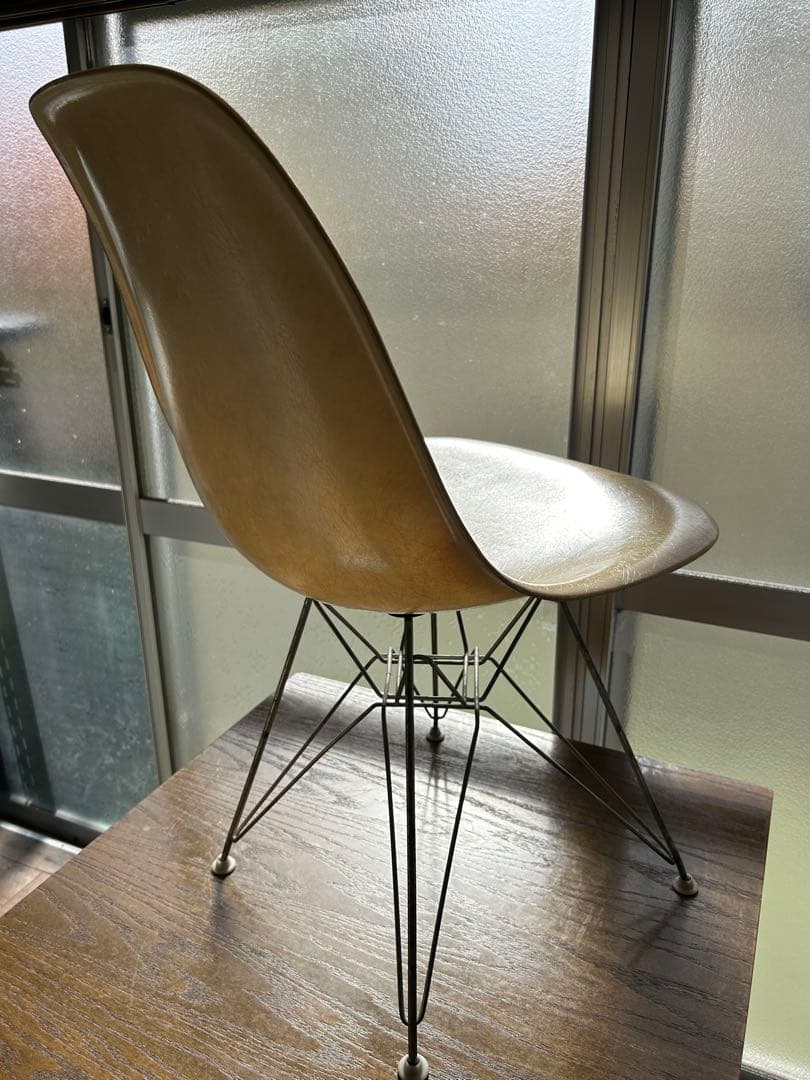 イームズ　サイドシェルチェア 初期型 エッフェルベース　ハーマンミラー