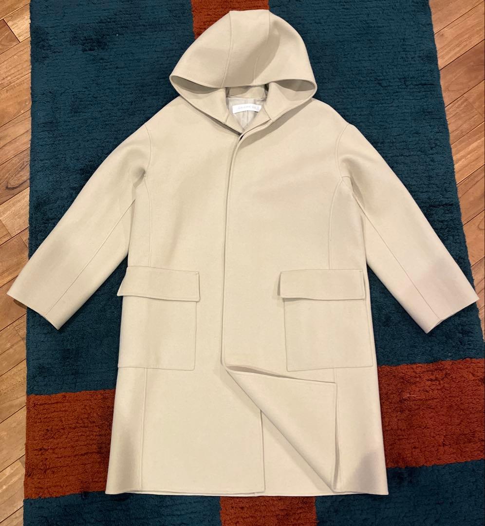 m*o様 ギャルリーヴィー　ベージュ フード付き ロングコート