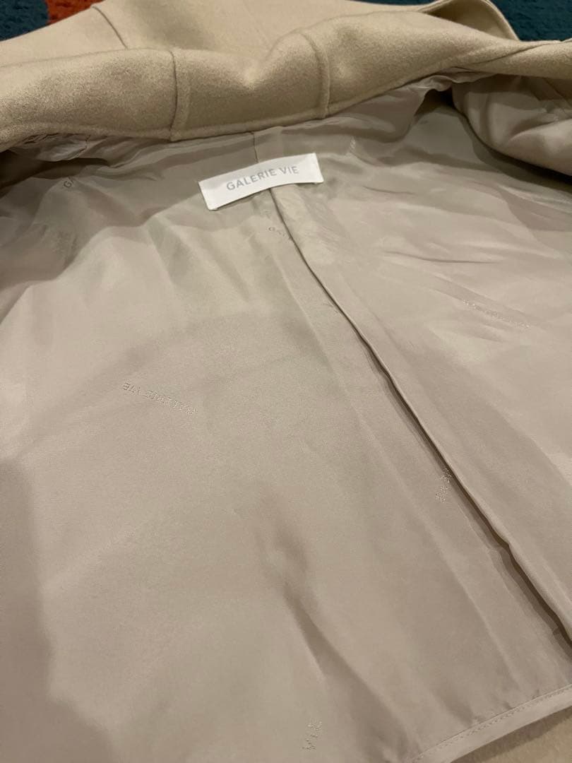 m*o様 ギャルリーヴィー　ベージュ フード付き ロングコート