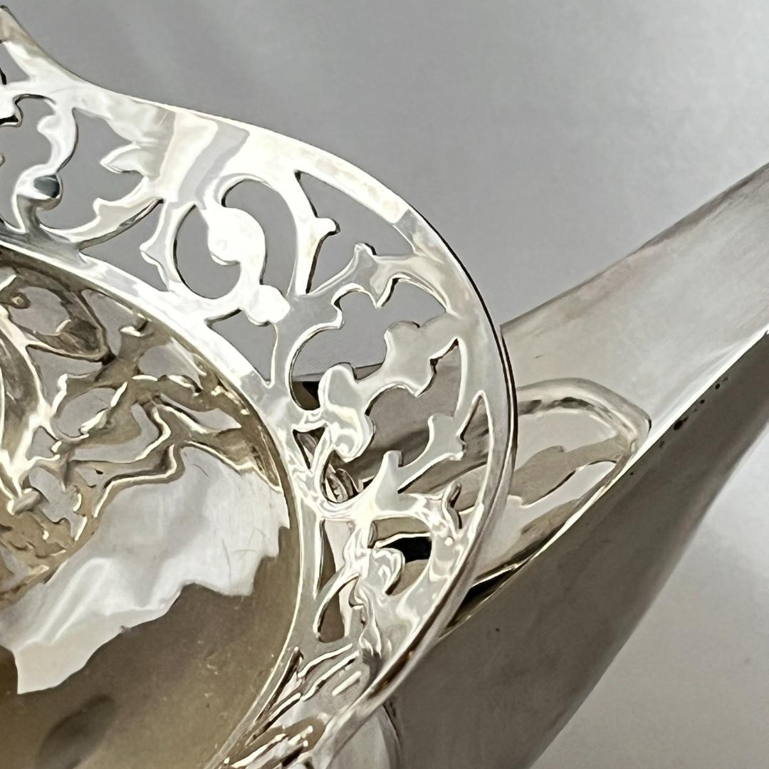 【Grainger & Campbell】 透かしのティーポット