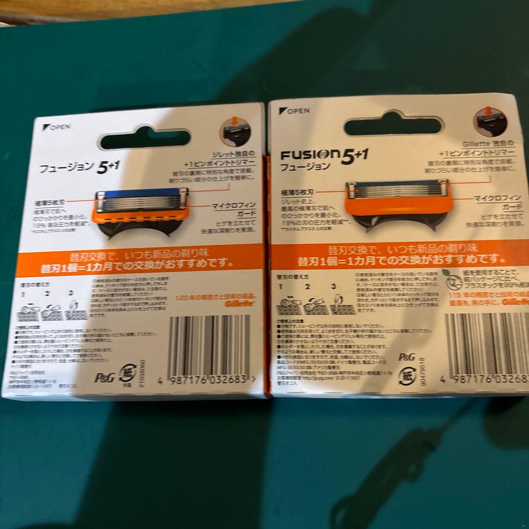 Gillette Fusion 5+1 替え刃 8個入り 大容量パック２箱