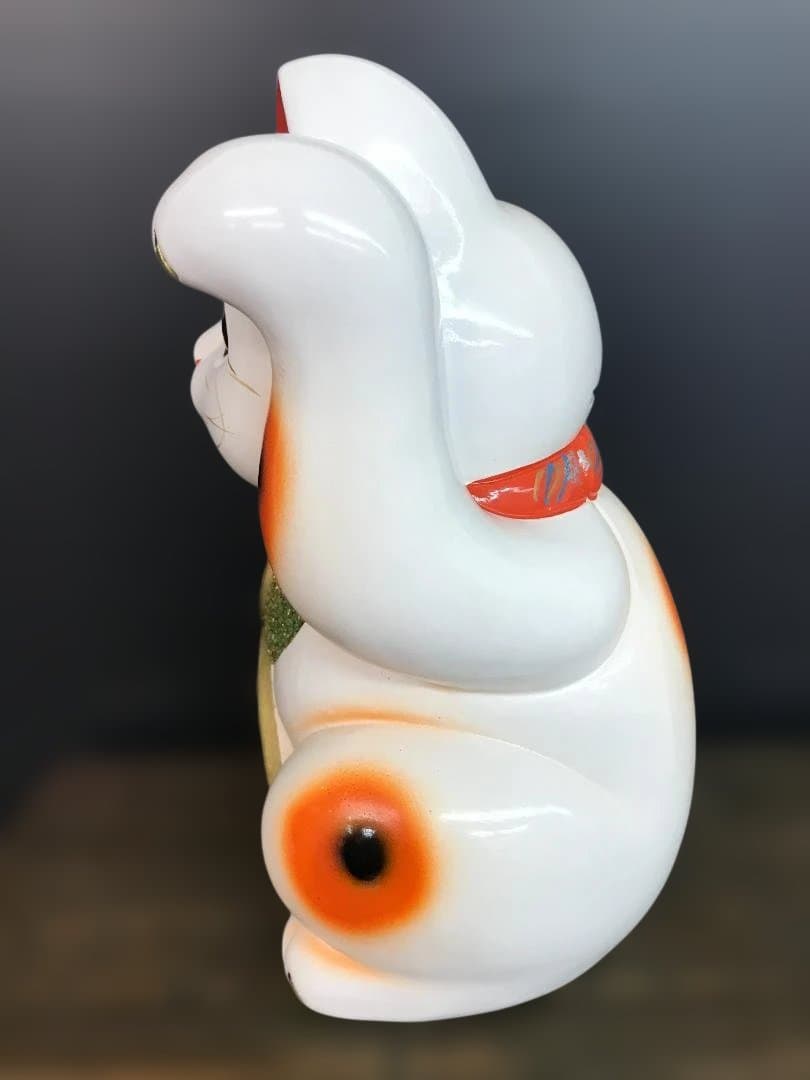 【縁起物】招き猫 常滑焼　招き猫7号　約23ｃｍ　左手上げ 人運招福 置物