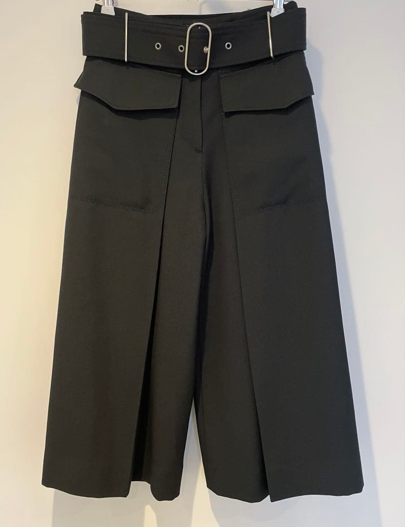 Acne Studios タックキュロットパンツ　ブラック　ベルト付き　32