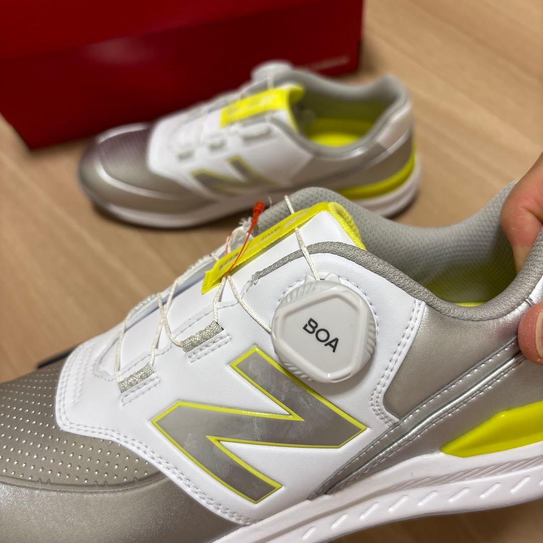 レディース　ゴルフシューズ　ニューバランス