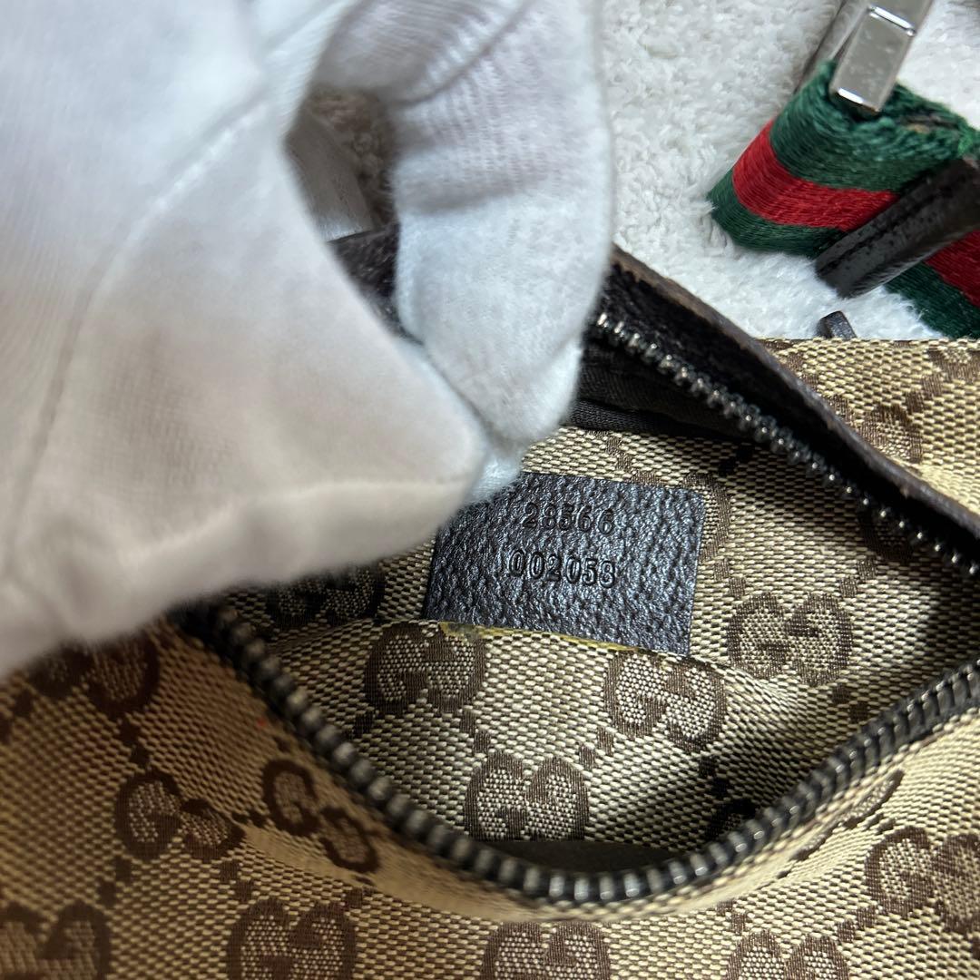 ♦︎極美品♦︎GUCCI♦︎グッチ♦︎GGパターン ボディバッグ