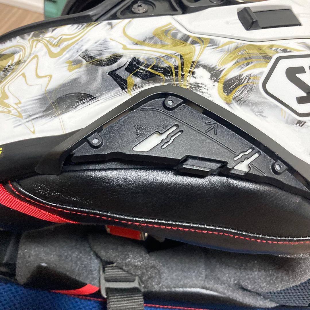 SHOEI フルフェイスヘルメット GT–Air2 ホワイトゴールド　Lサイズ