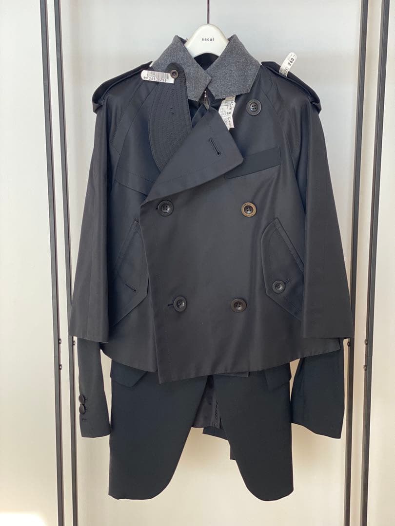 sacai サカイ　レディースブラック トレンチコート ダブルブレスト