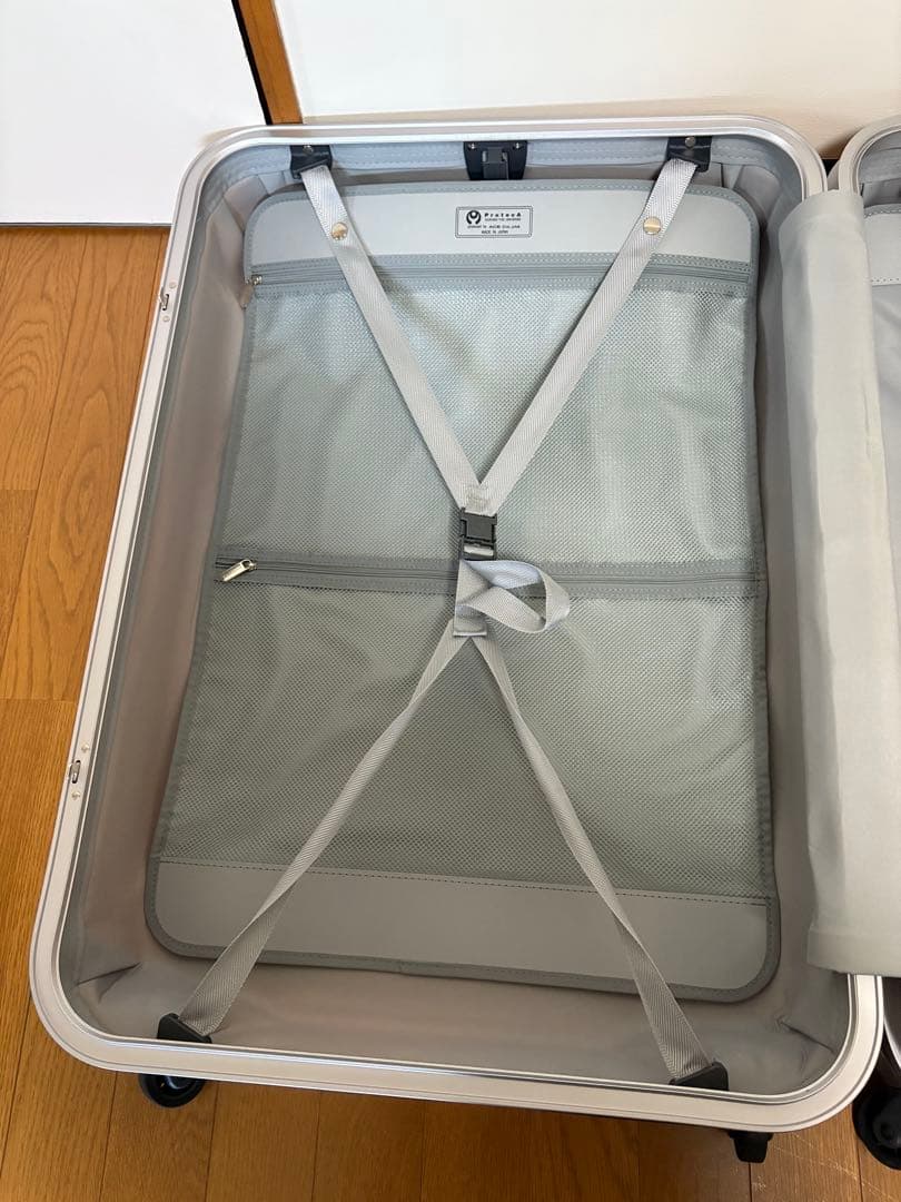 美品 大容量 プロテカ エキノックスライトα 95L スーツケース 鍵付き