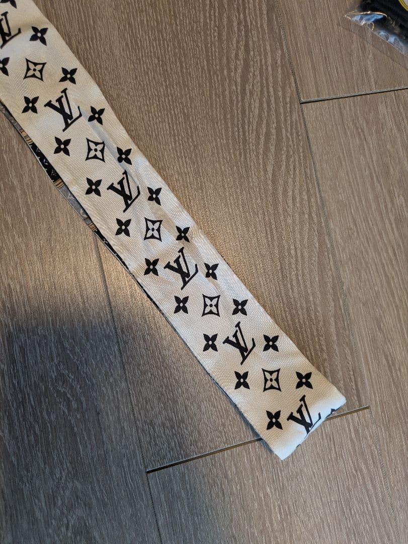 hiro　Louis Vuitton モノグラムスカーフ　ミッツア