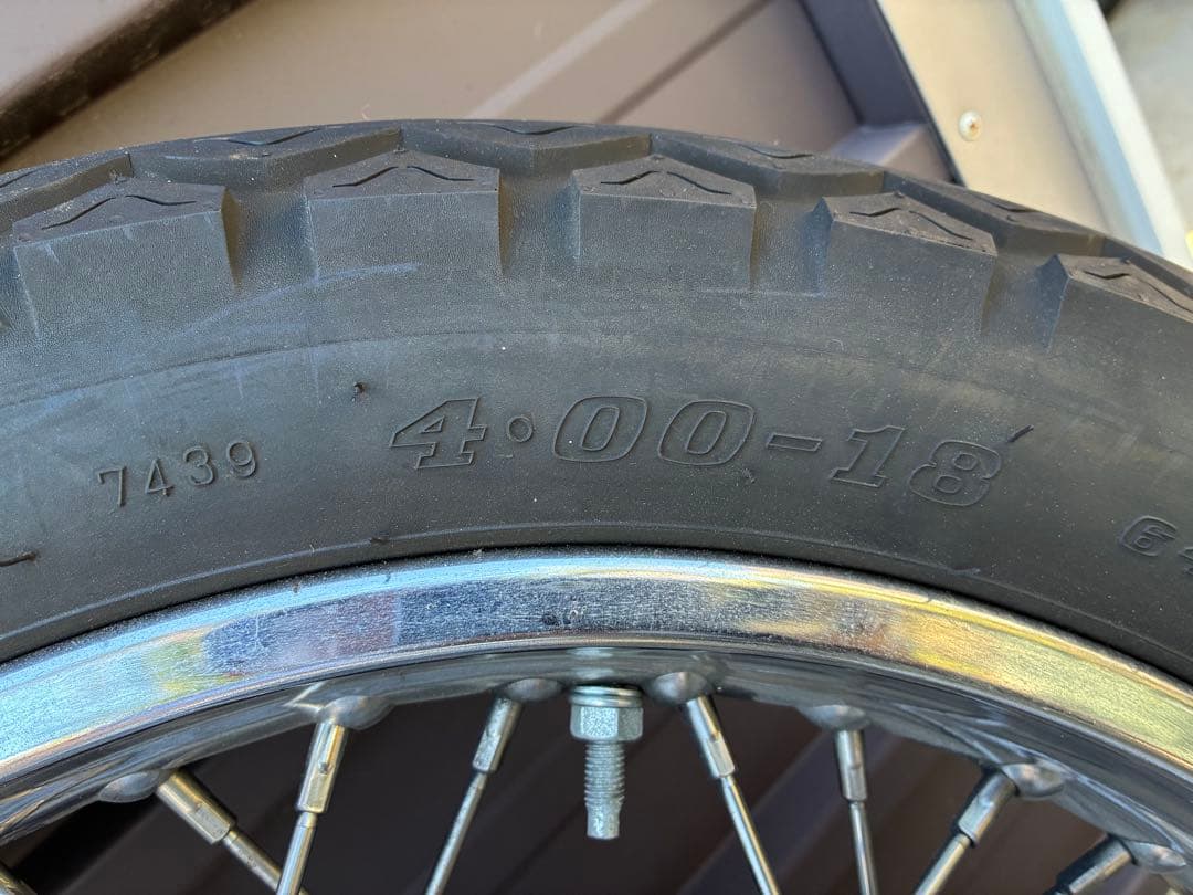 カワサキ　kz650 ザッパー　前後スポークタイヤ