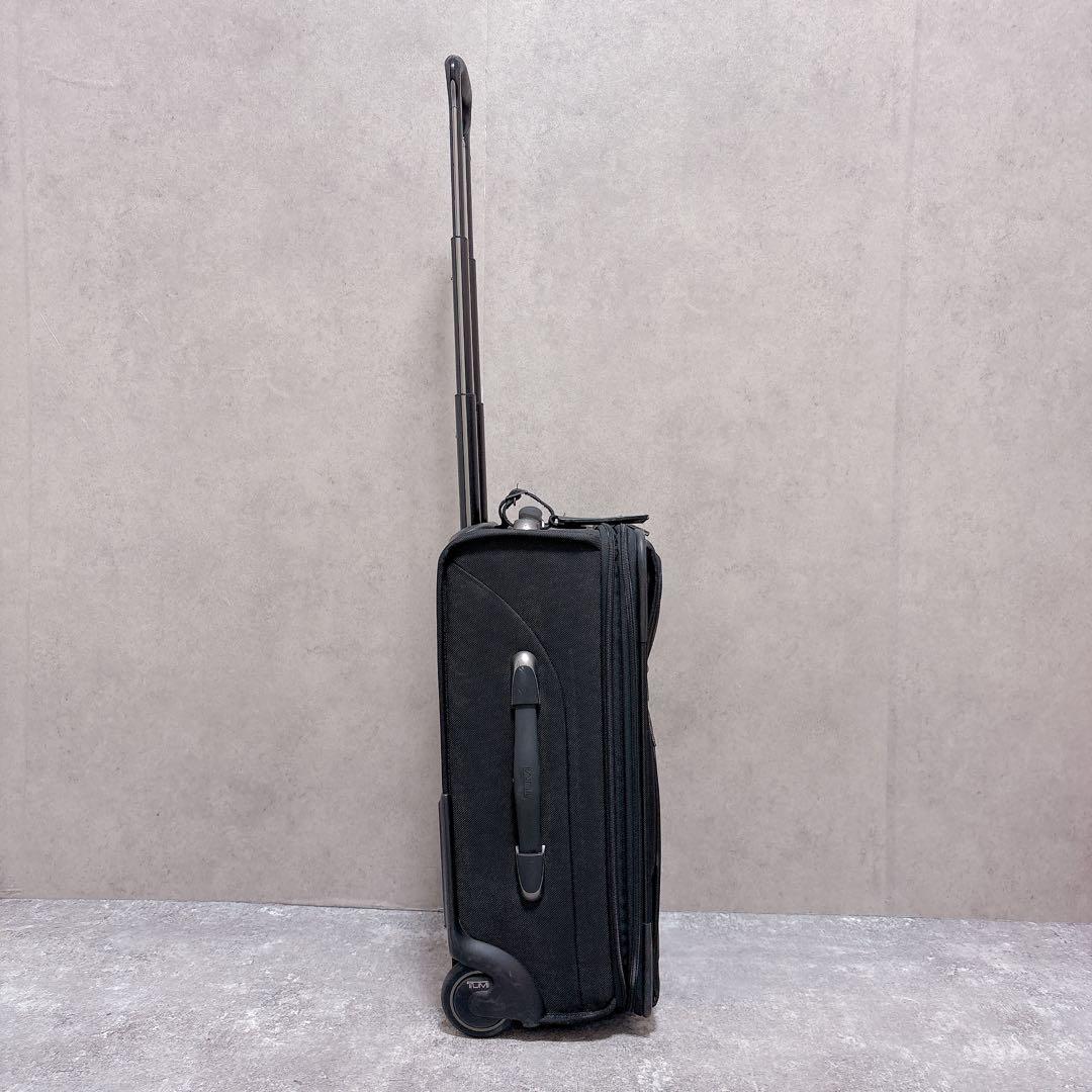 TUMI トゥミ キャリー スーツケース 機内持ち込み可能 拡張 ビジネス 黒