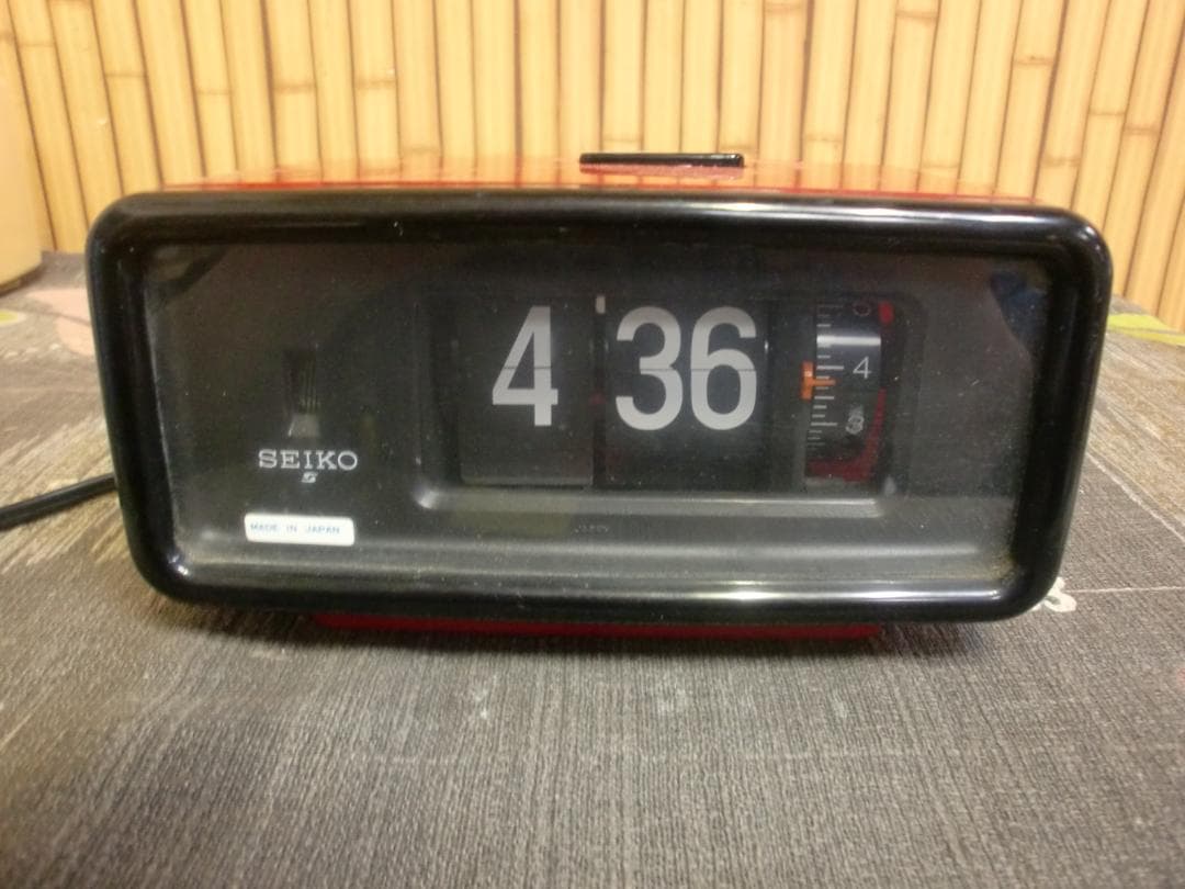 セイコー　パタパタ時計　SEIKO DP692T 赤　昭和レトロ
