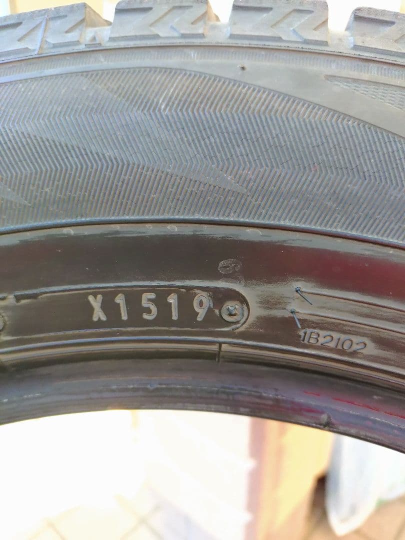 タイヤのみ4本セット　バリ溝 ダンロップ ウインターマックス　205/60R16