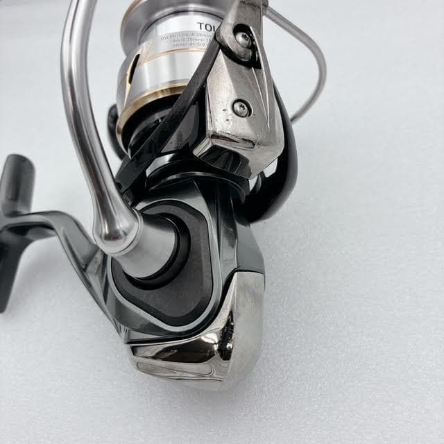 概ね美品✨DAIWA ルビアス LUVIAS LT4000-C スピニングリール
