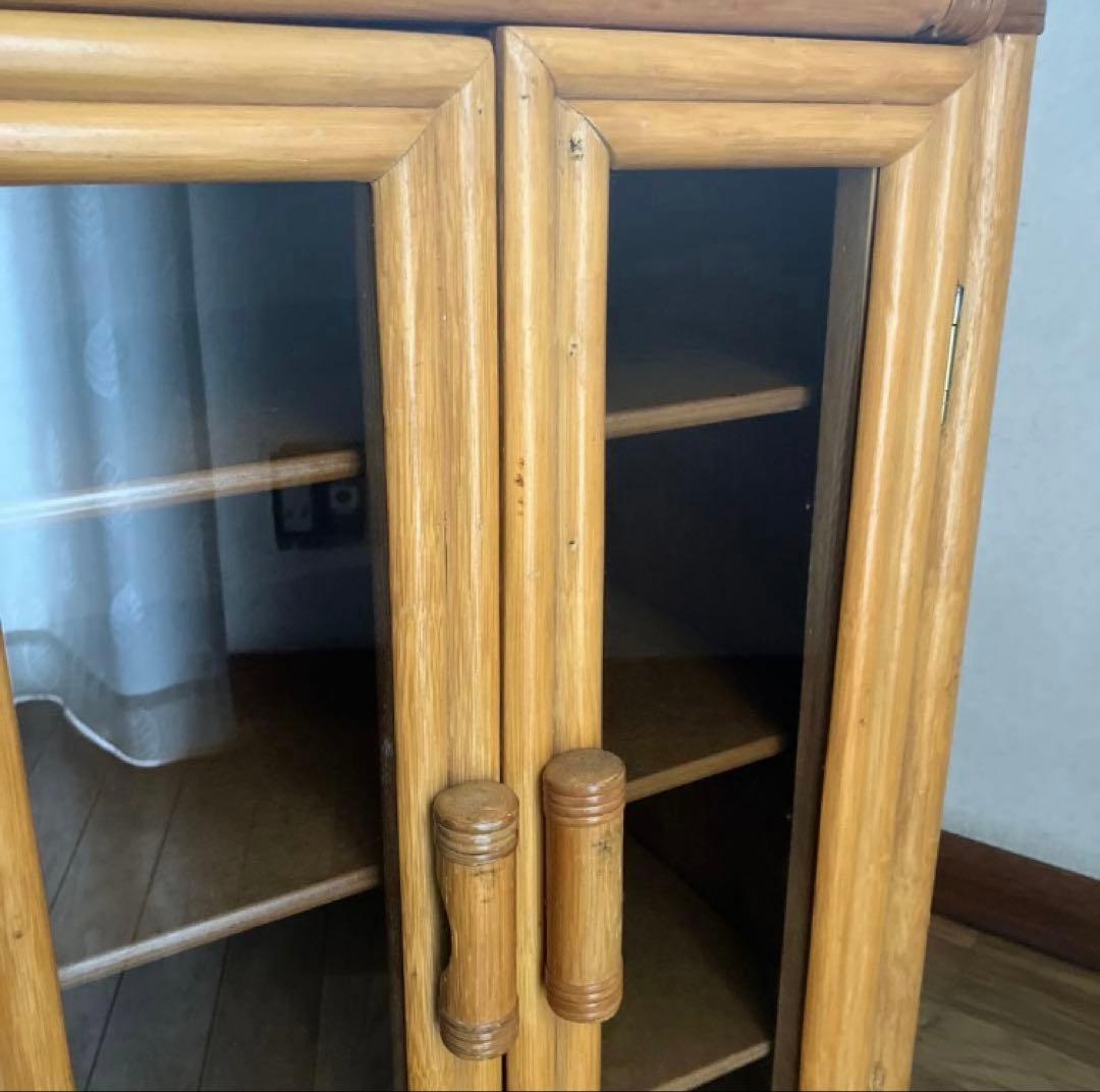 ラタン ガラスキャビネット