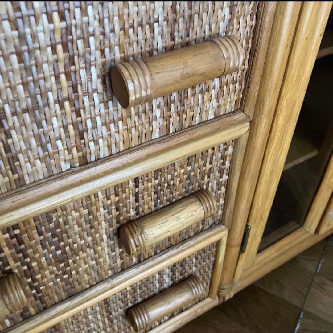 ラタン ガラスキャビネット