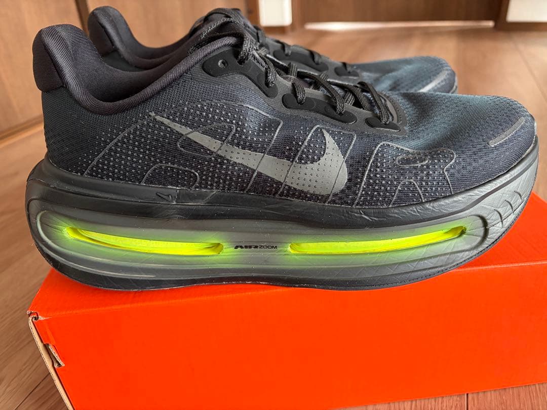 NIKE VOMERO PREMIUM ナイキ　ボメロ　プレミアム　※値下げ不可