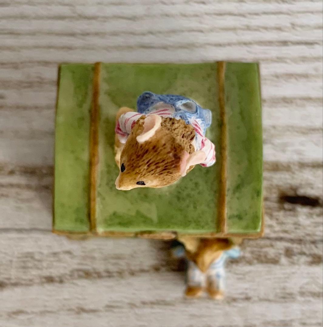 ミニチュアトイチェスト ウィフレッド ブランブリーヘッジ エネスコ