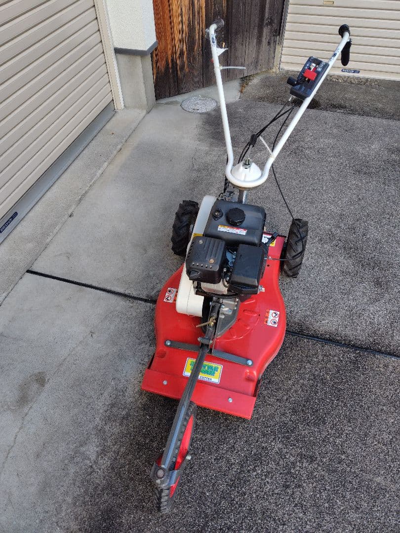 オーレック　自走式草刈機　SH51