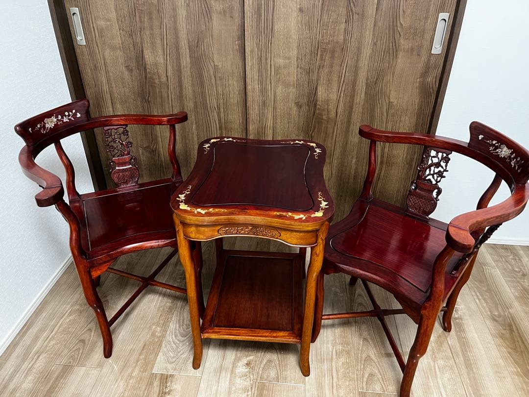 中国螺鈿家具セット 2脚の椅子+テーブル