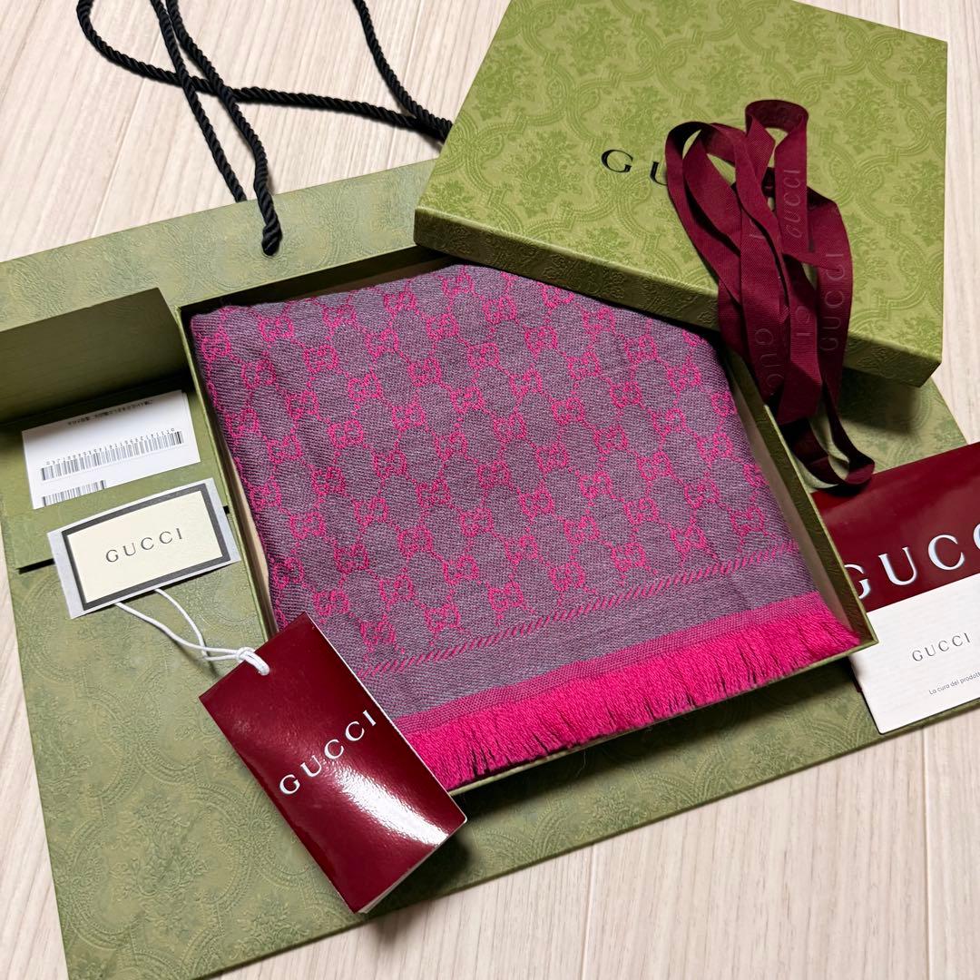 大判新品✨GUCCIマフラー❗️箱紙袋セット❗️グッチマフラー　レディース