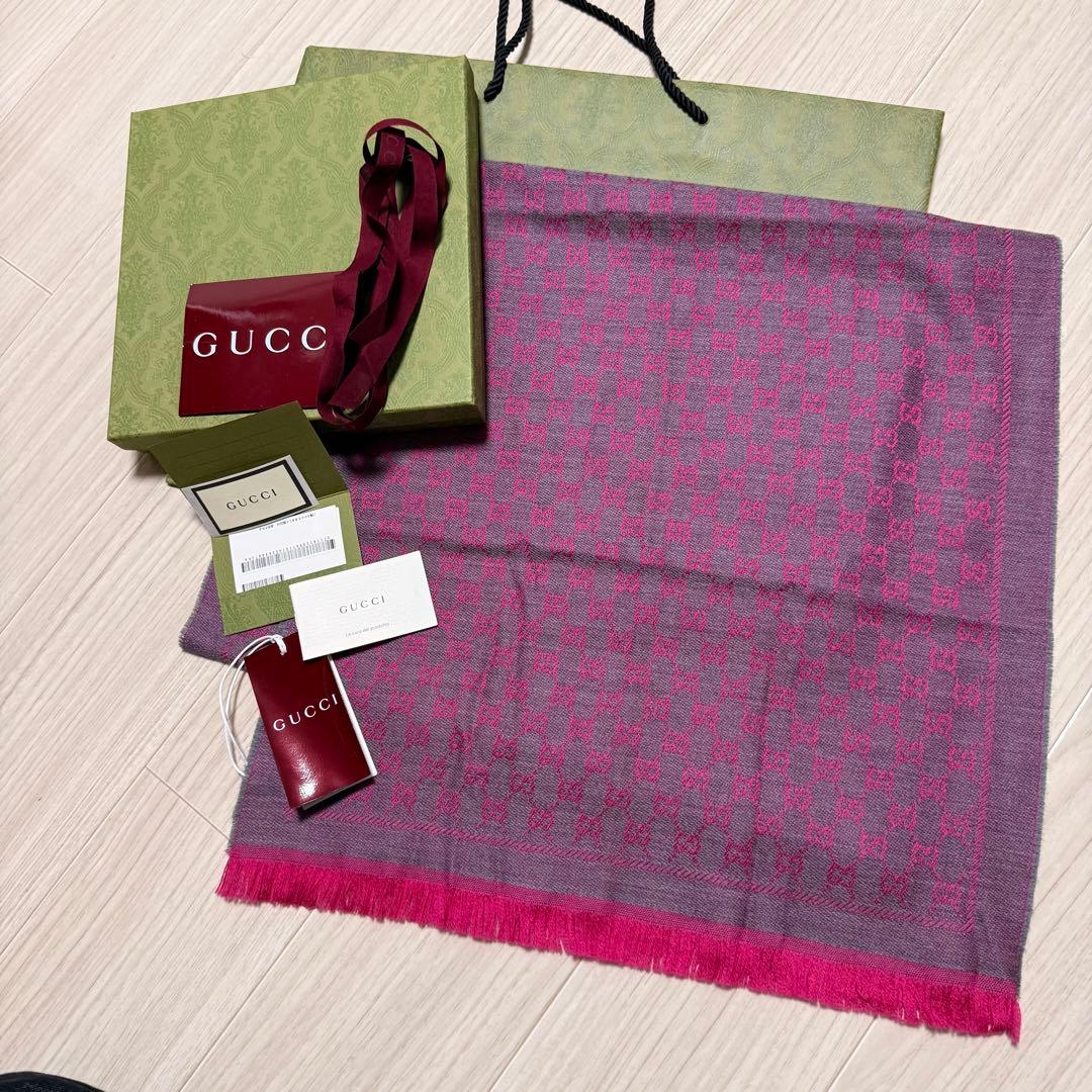 大判新品✨GUCCIマフラー❗️箱紙袋セット❗️グッチマフラー　レディース