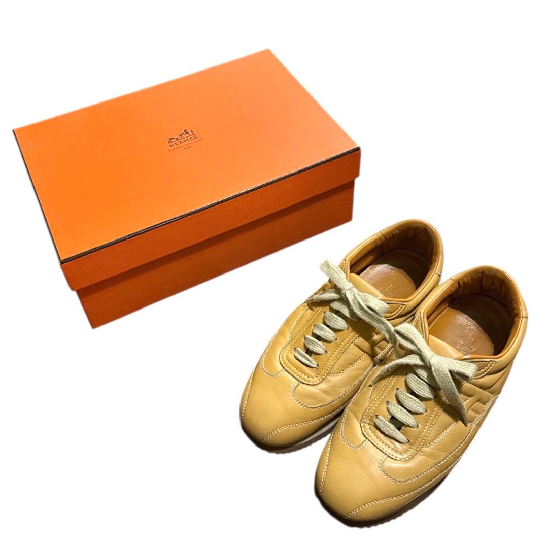 エルメス　ベージュ　36レザー スニーカー 箱付き