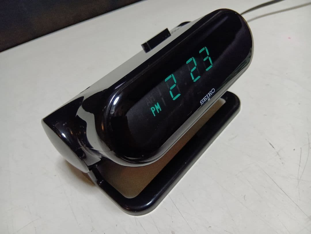 1980's　SEIKO　スペースエイジ　サイバー　デジタル　アラーム　クロック