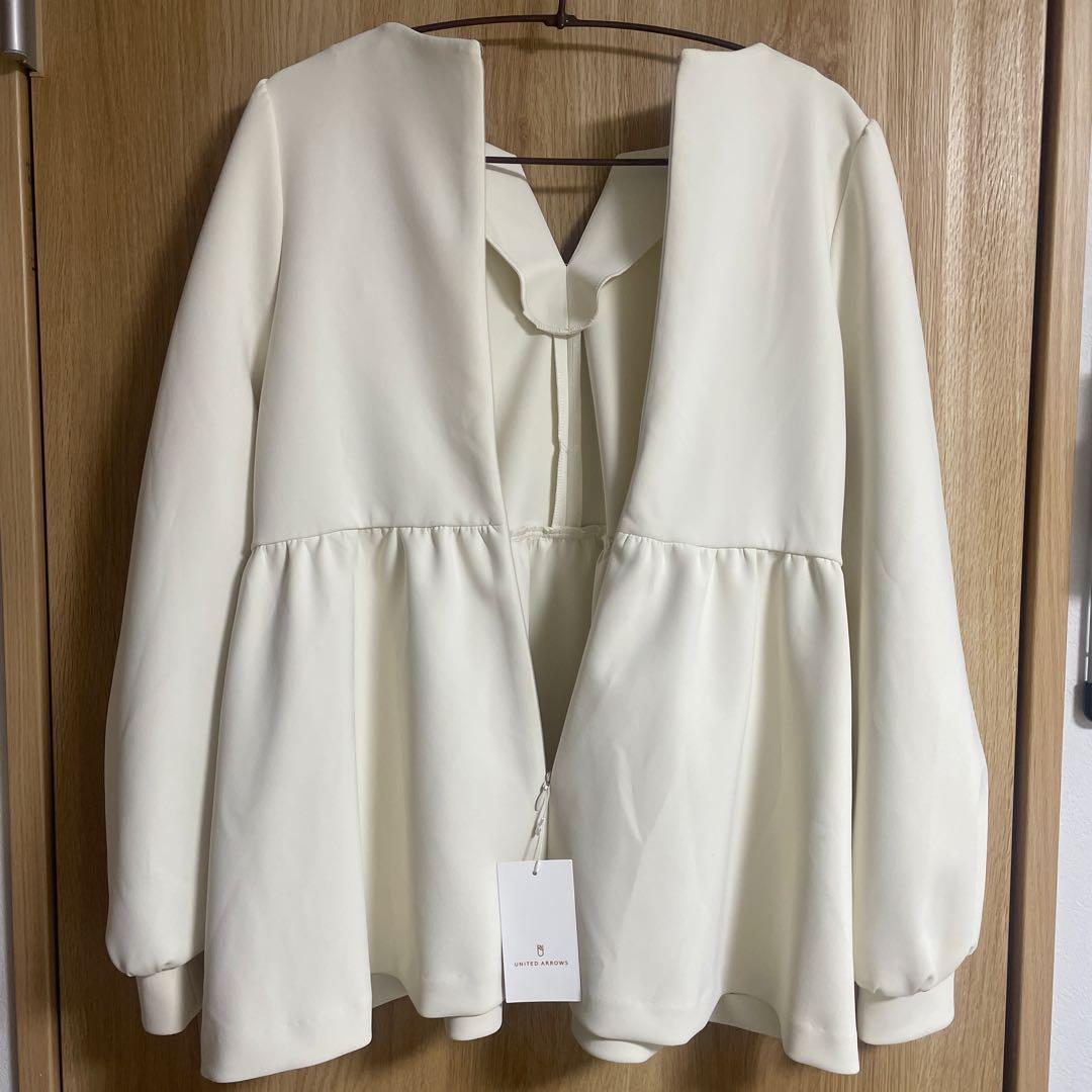 ユナイテッドアローズ　TOKYO パールモチーフトップス