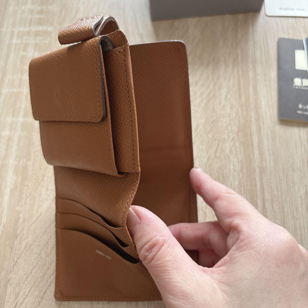 Atelier nu グレー 二つ折り財布