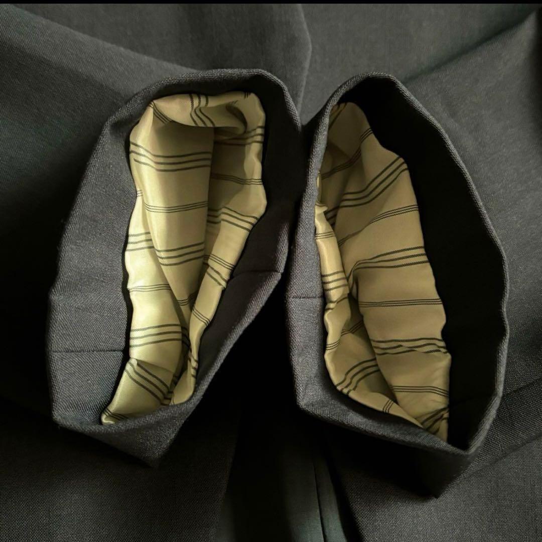 ローズマリーセオリー　パンツスーツ　セットアップ　ノーカラー　無地