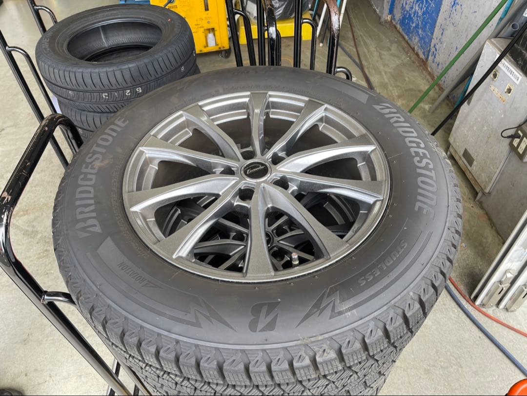 【smile】ブリヂストン スタッドレスタイヤ 18インチ 4本セット