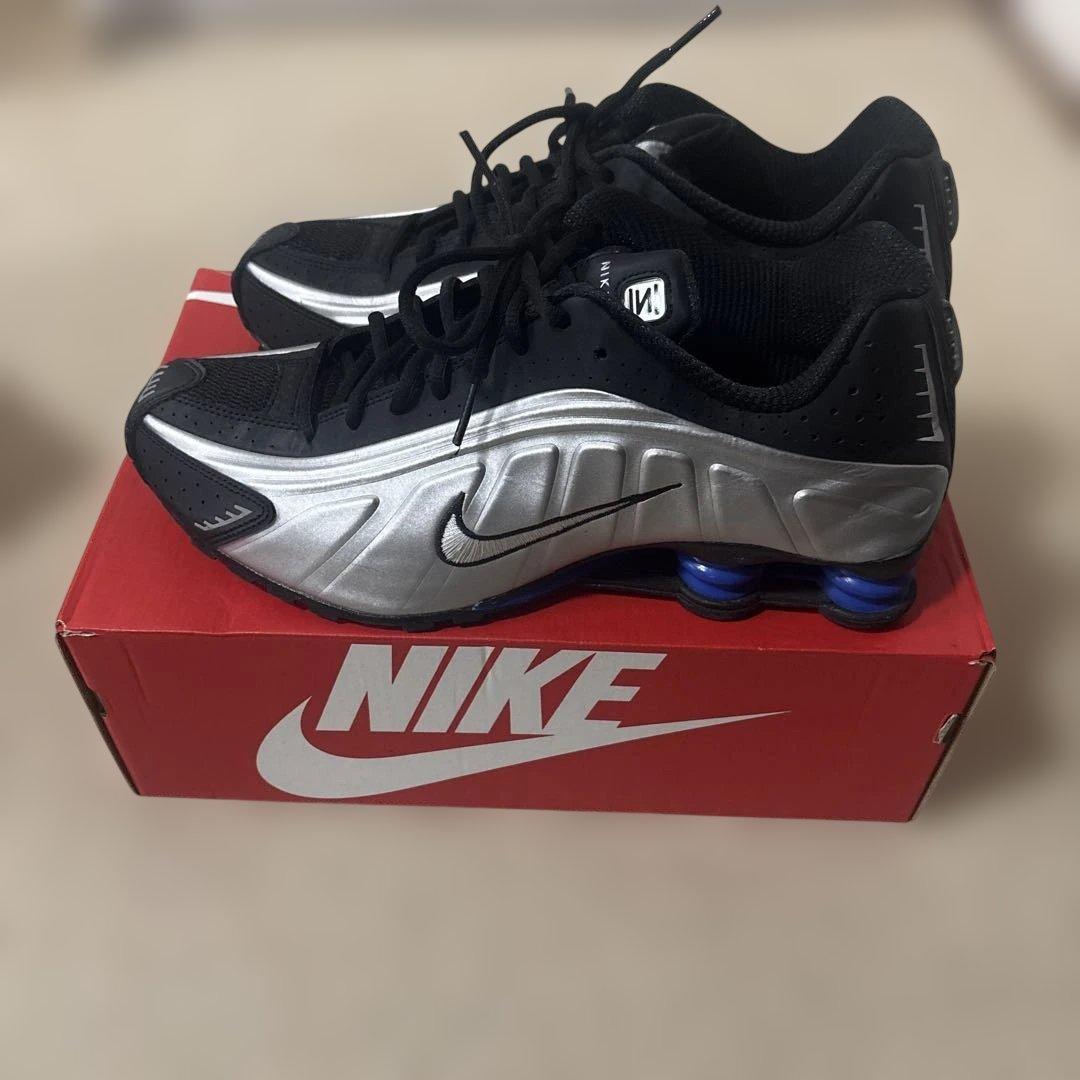 shox r4 シルバー
