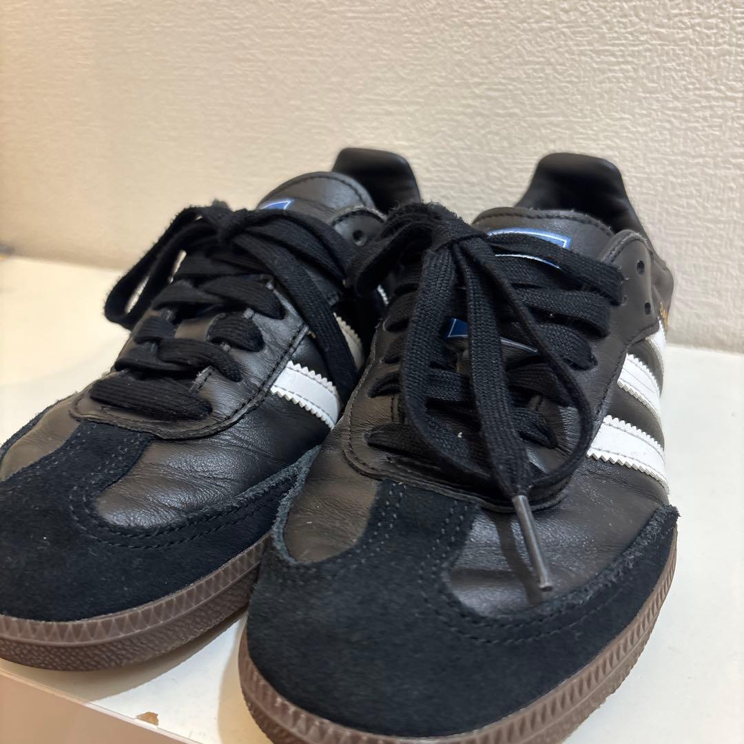 【美品】adidas SAMBA ブラック/ホワイト スニーカー