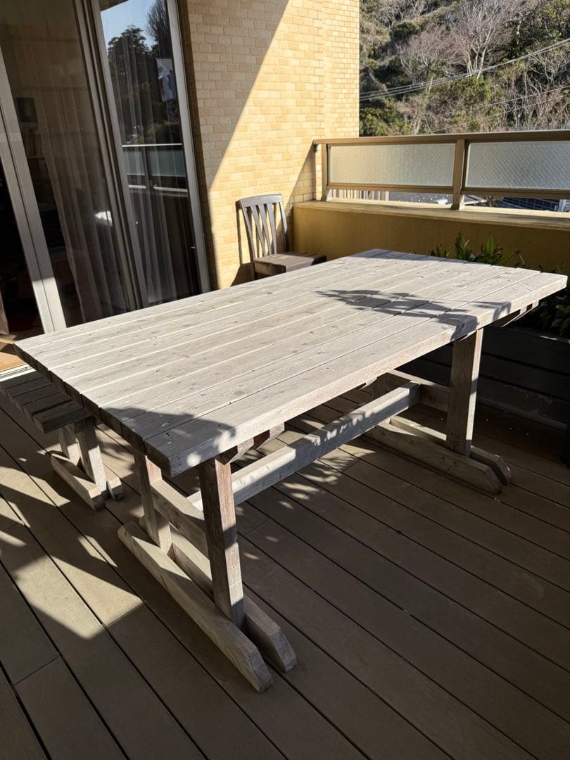 木製ガーデンテーブル