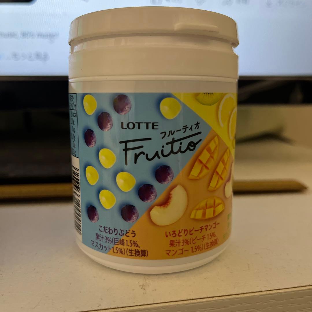 個数0個のガムの容器