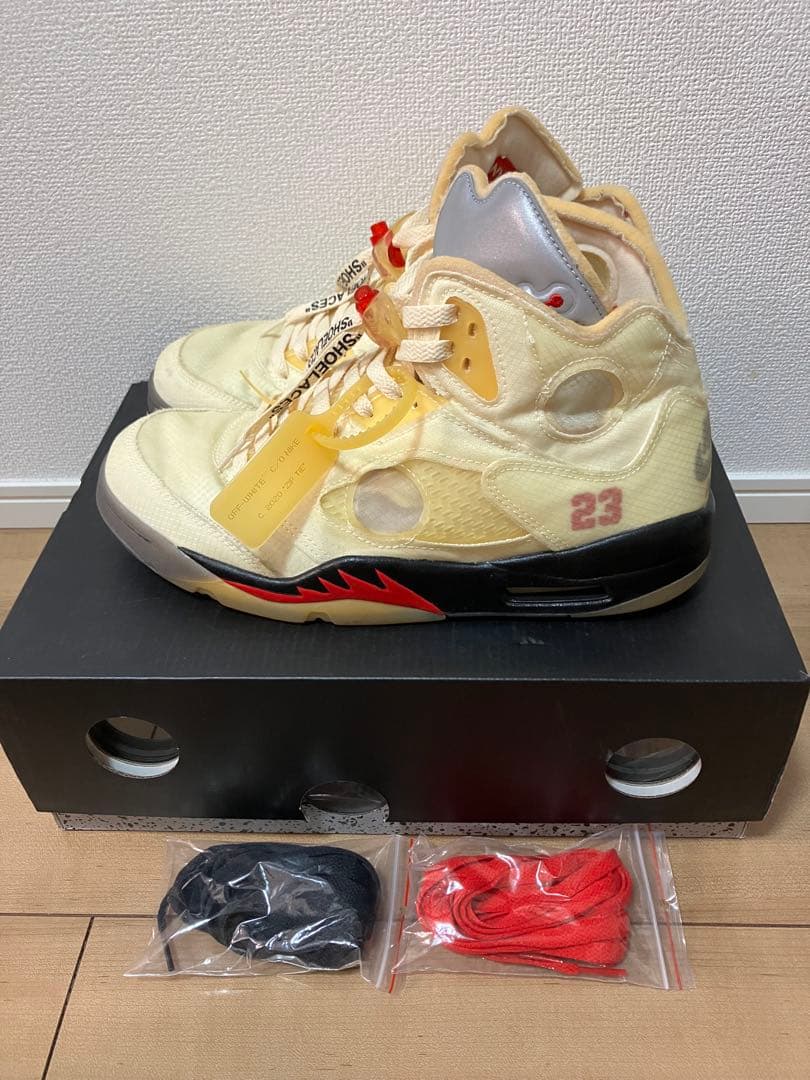 Off-White × Nike Air Jordan 5 \