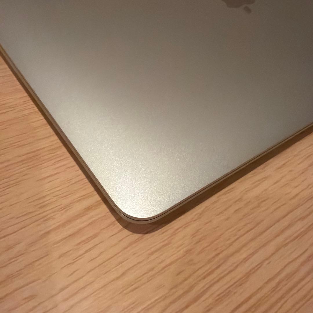 MacBook Air i5 8GB 256GB 充放電回数173回 A2179