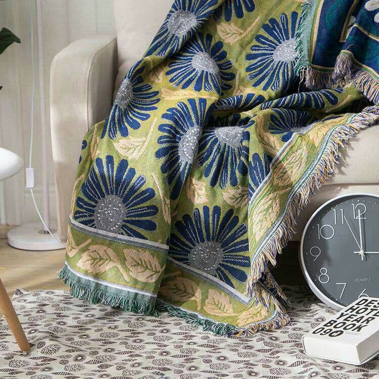 ニットの毛布とソファの毛布と昼寝のins北欧風の砂のマットに部屋を飾った