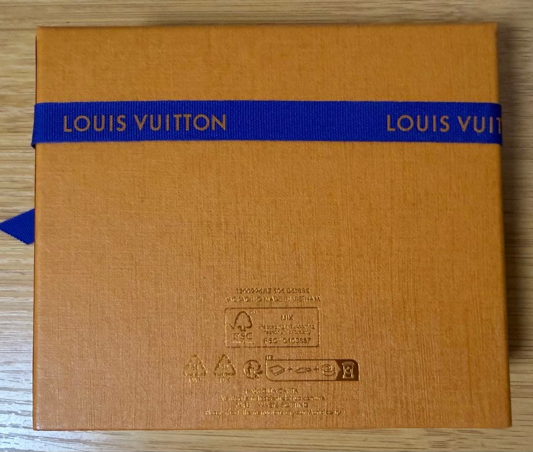 Louis Vuitton エピレザー 二つ折り財布 PF MULTIPLE