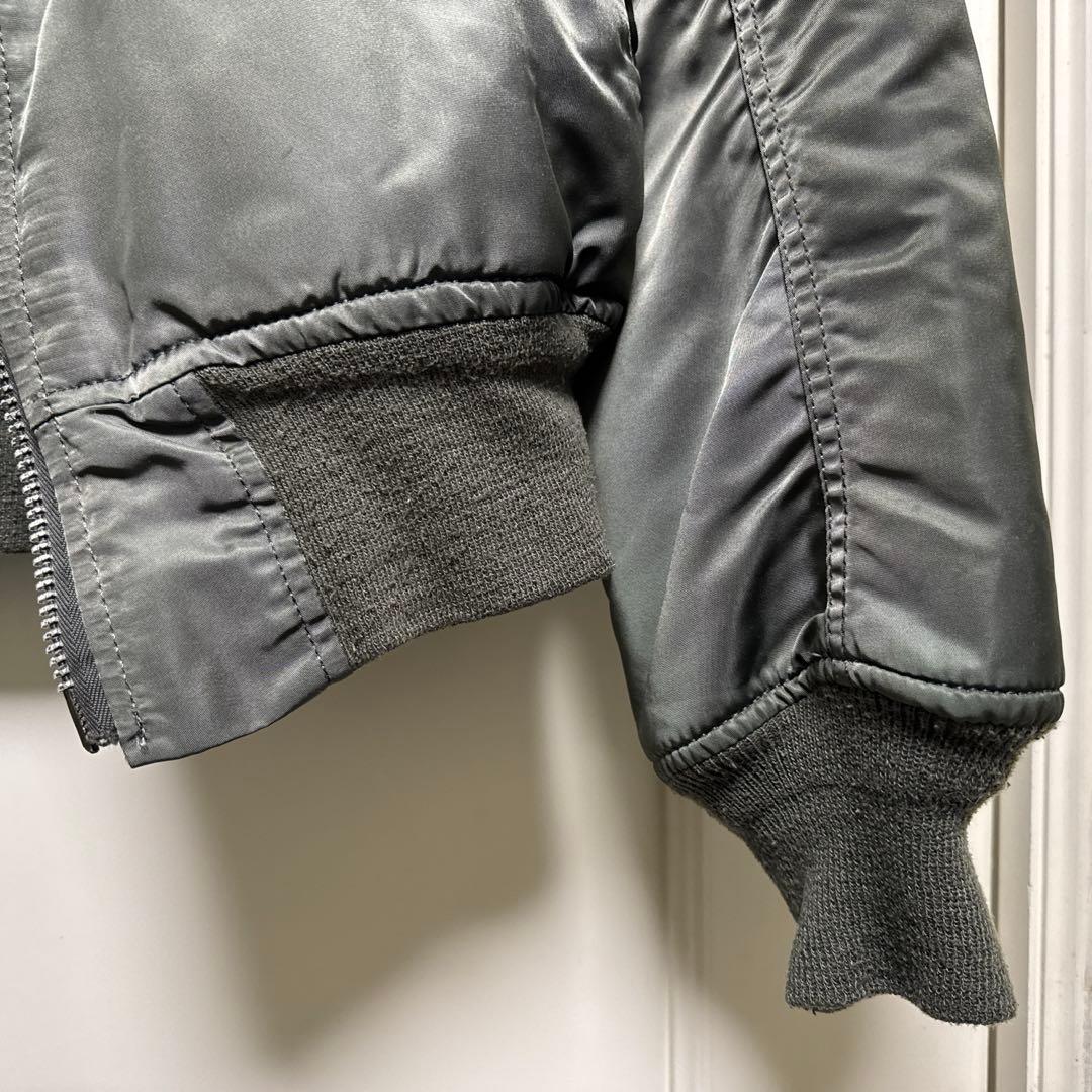 ALPHA MA-1 USA製ビンテージ 裏地同色　MIL-J-82790I