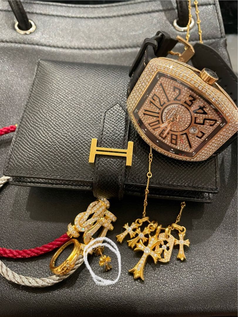 CHクロスベビーファットスタッド ピアス 22K withパヴェダイヤモンド