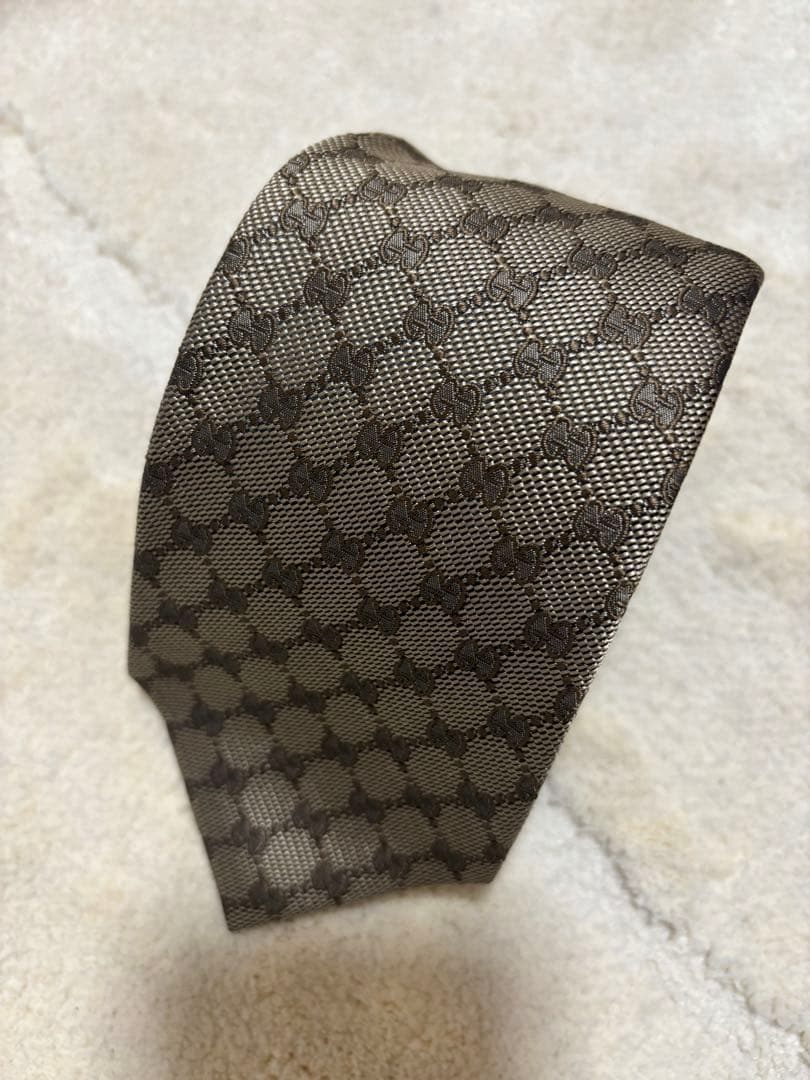 【美品】グッチ ネクタイ GUCCI GGパターン