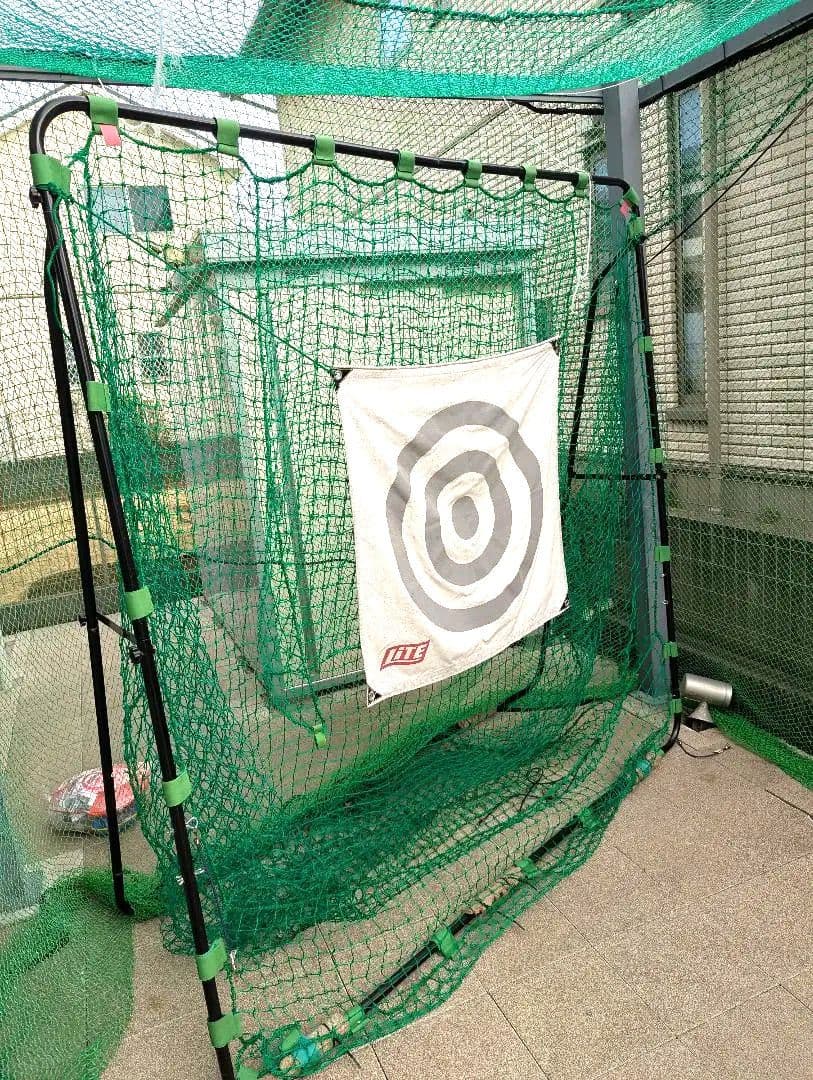 バッティングネットと周辺ネット3枚と 円形ターゲット