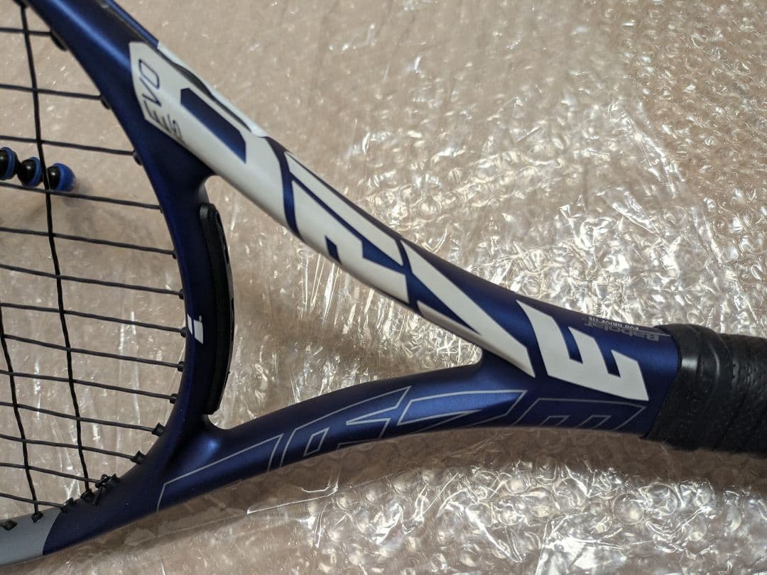 使用30分のみの新品同様品☆特価☆ バボラ エボドライブ115ウインブルドン