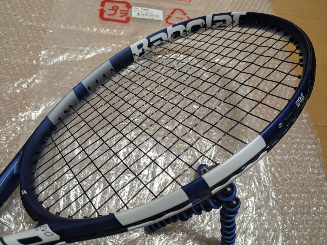 使用30分のみの新品同様品☆特価☆ バボラ エボドライブ115ウインブルドン