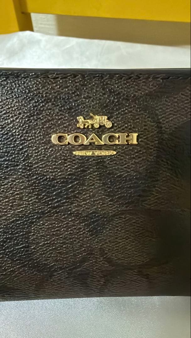 COACH 2つ折り財布