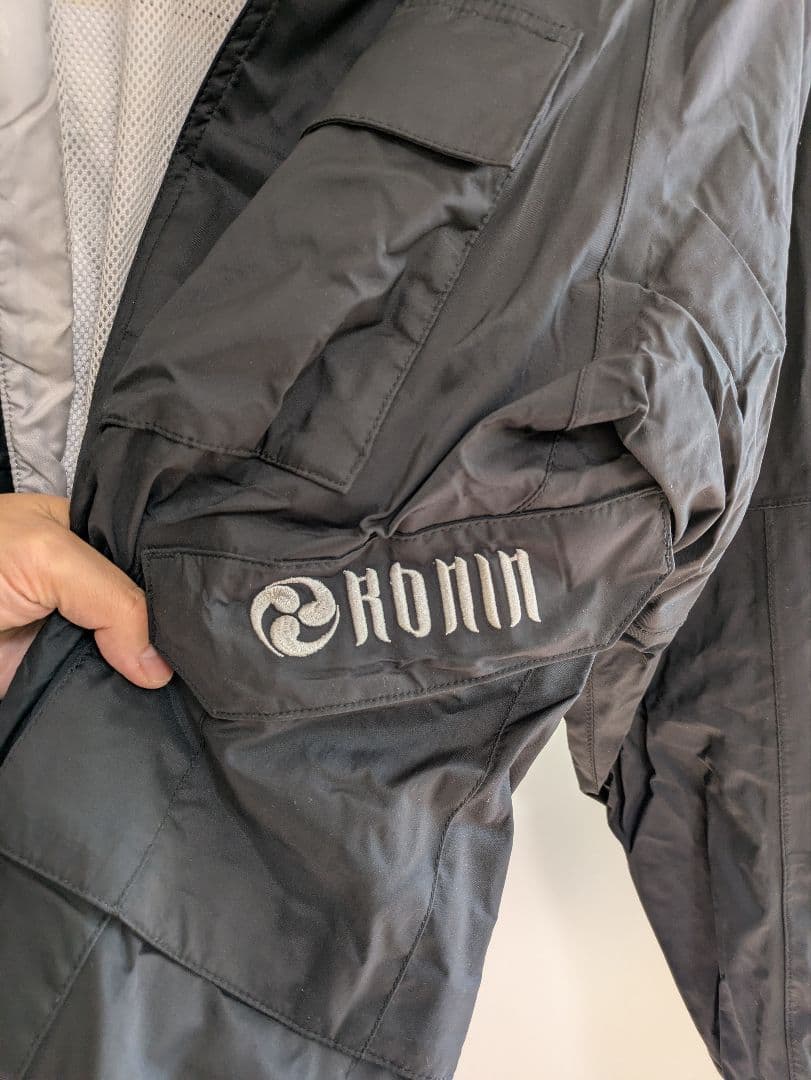 BURTON RONIN スノーボードウェア上下セット ベルトオマケ付き